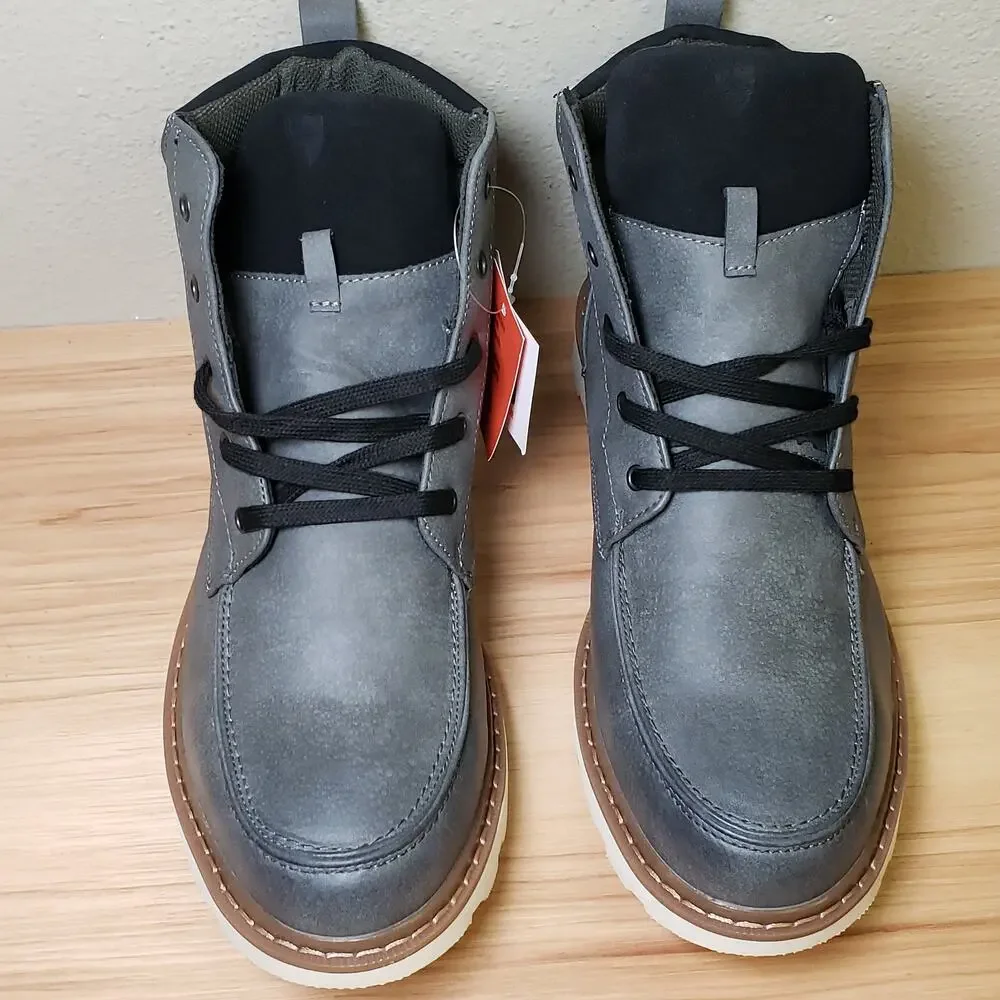 Deer Stags‎ Men's 10.5 Julian Faux Leather Short Boot Grey Memory Foam Gorpcore